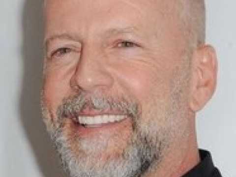 VIDEO : Bio : Bruce Willis