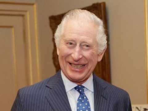 VIDEO : Pas grand monde pour chanter au couronnement de Charles III : les stars se rebiffent ?