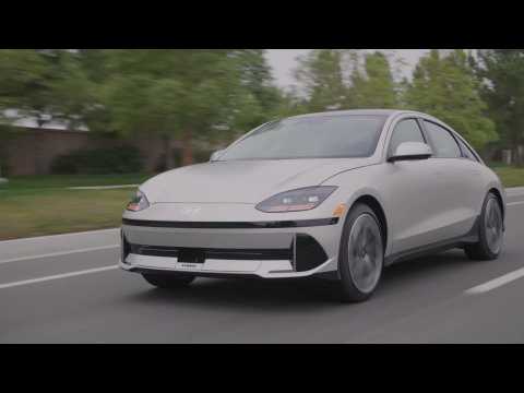 2023 Hyundai IONIQ 6 in Light Grey Driving Video