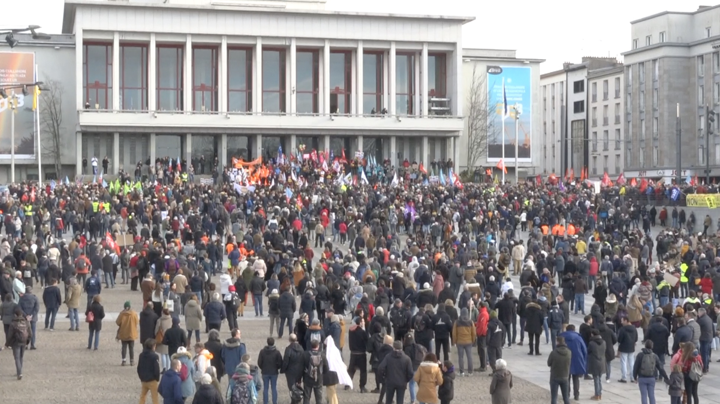 Grève du 31 janvier contre la réforme des retraites : 130 000 manifestants en Bretagne (Le Télégramme)