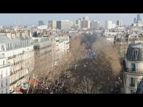 Pension reform protests: thousands march on Boulevard de Port-Royal in Paris