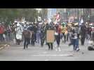 Peru: Anti-government protesters clash with police in Lima