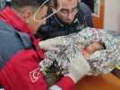 Turquie: Un bébé de 10 jours sauvé après 90 heures sous les décombres