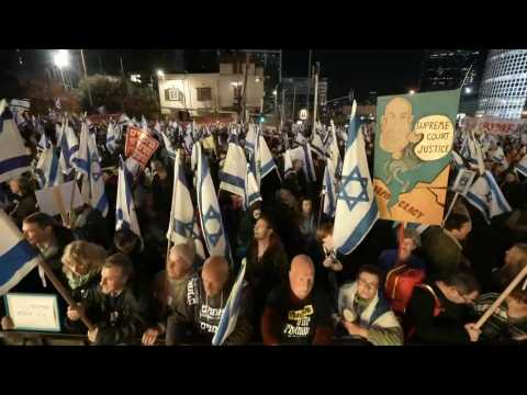 Israelis rally for 7th week against hard-right govt judicial reform