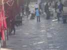 Carcassonne : les images d'une violence rixe entre militaires et supporters de l'Olympique de Marseille