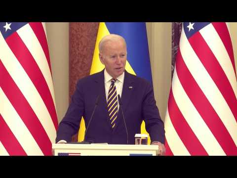 Biden says will announce more arms supplies for Ukraine on Kyiv visit