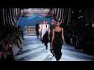Fashion week de New York: Tory Burch cherche la beauté dans l'imperfection