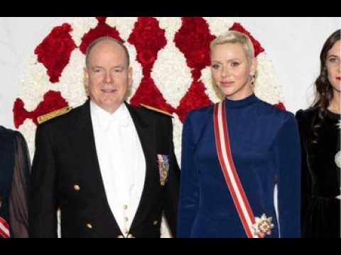 VIDEO : Charlne de Monaco au bras d?Albert : leur sjour discret  Courchevel