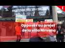 Aix-les-Bains : manifestation devant le centre des congrès contre le projet immobilier de la villa Nirvana