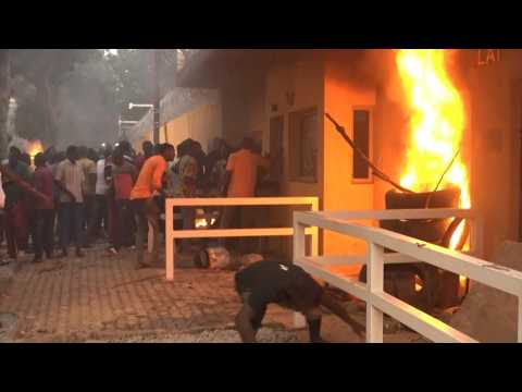 Burkina Faso: protesters target the French embassy in the capital