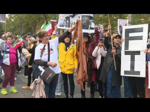 Paris: demonstration in support of Iranian women