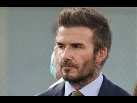 VIDEO : David Beckham furieux : il fait la leçon à son fils Brooklyn au sujet de sa femme