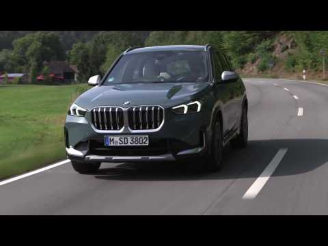 The new BMW X1 sDrive18d Driving Video