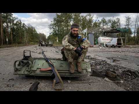 Ukraine war: Kyiv counteroffensive continues as clean-up begins in recaptured Lyman