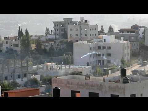 Israeli army and Palestinian groups exchange heavy fire in West Bank