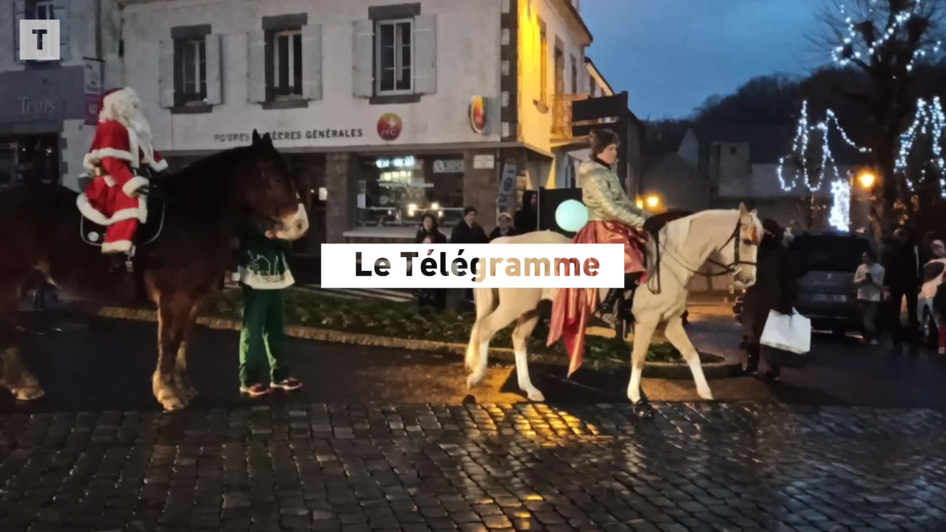Le Père Noël est venu à cheval à Hennebont (Le Télégramme)