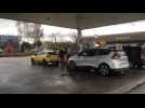 Fin de la ristourne sur les carburants : dernier jour d'affluence dans une station Total à Roncq