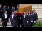 Le cercueil du pape émérite Benoît XVI arrive sur la place Saint-Pierre