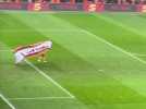 Dries Mertens célèbre son succès avec les supporters du Galatasaray