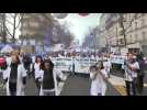 Paris: des généralistes dans la rue contre 