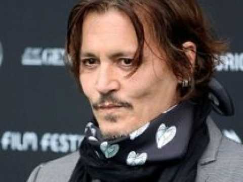 VIDEO : Boud  Hollywood, Johnny Depp prend la parole pour se dfendre