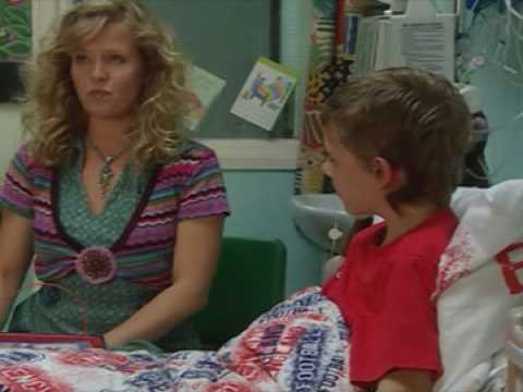 Extras - Extrait 1 - VO