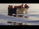 Migrants en Méditerranée : l'Italie va 
