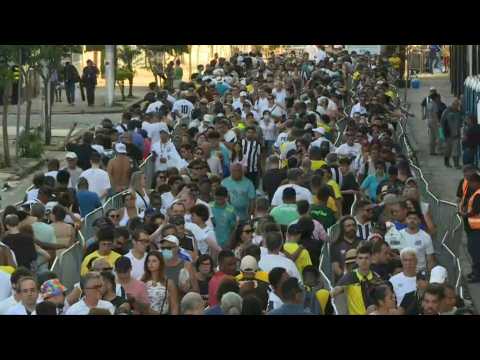 Thousands of Brazilians line up to pay tribute to Pele at Santos Stadium