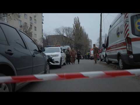 Ukraine: ambulances on site of missile strike on Kyiv residential building