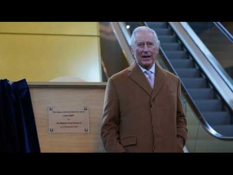 VIDEO : Charles III : vis une nouvelle fois par un jet d??uf prs de Londres
