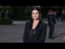 Selena Gomez : après les rumeurs de sa romance avec Andrew Target, elle affirme être toujours...