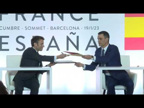 French president Emmanuel Macron and Spanish PM Pedro Sanchez sign cooperation treaty