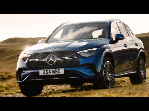 The new Mercedes-Benz GLC 300 e in Blue Driving Video