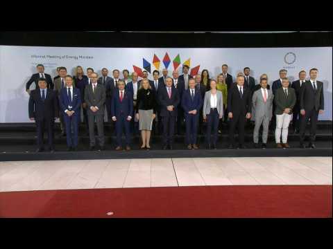 EU energy ministers gather in Prague for an informal meeting