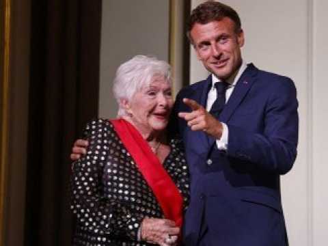 VIDEO : Line Renaud : à 94 ans, elle a adopté !