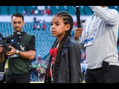 VIDEO : Beyonc : ce montant affolant propos par sa fille Blue Ivy lors d?une vente aux enchres