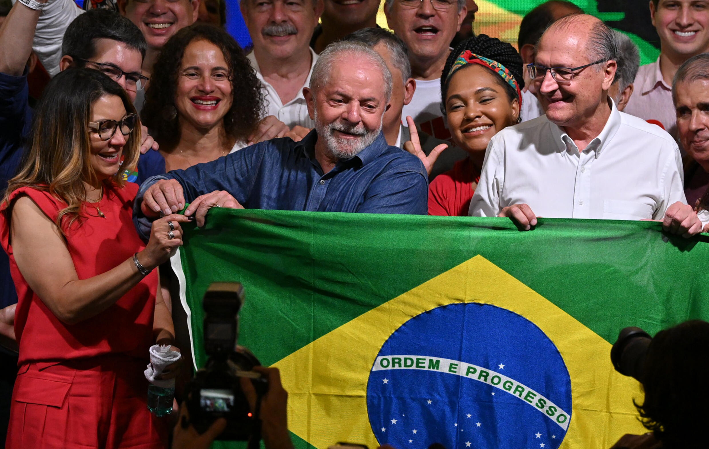 Anaïs Fléchet, historienne : "La victoire de Lula est un soulagement pour le camp démocratique" (France 24 FR)