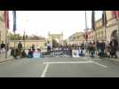 À Munich, des scientifiques bloquent une rue pour alerter sur l'urgence climatique