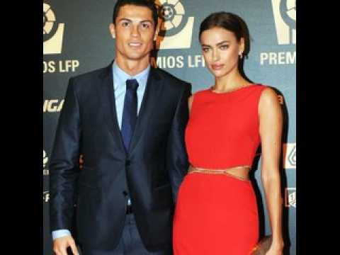 VIDEO : Cristiano Ronaldo : toutes les femmes de sa vie