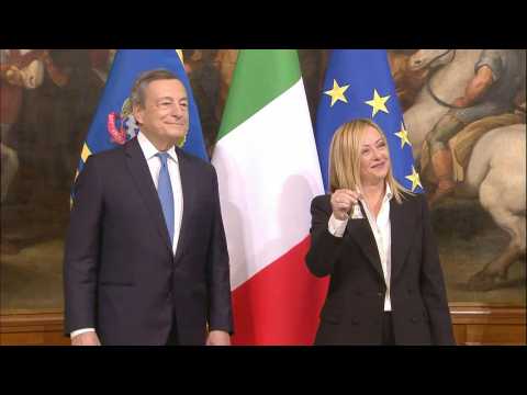 Giorgia Meloni formally becomes Italy PM in ceremony with outgoing Draghi