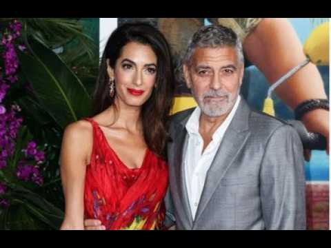VIDEO : George Clooney revient sur sa premire rencontre avec Amal