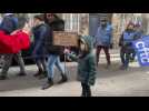 Arras : les enfants manifestent aux côtés de leurs parents