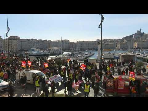 Start of the demonstration in Marseille against pension reform