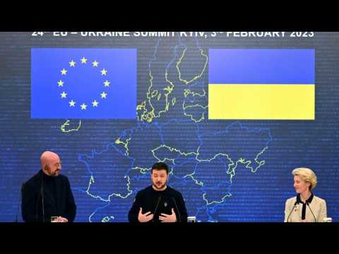 Ukraine's president vows to fight 'for as long as we can' for strategic city Bakhmut