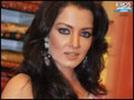 Sizzling Celina Jaitley roped in Jashn store launch