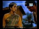 Sunil Dutts meets a village girl - Mother India