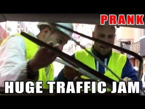 How to create a Traffic Jam - Hidden Camera Prank