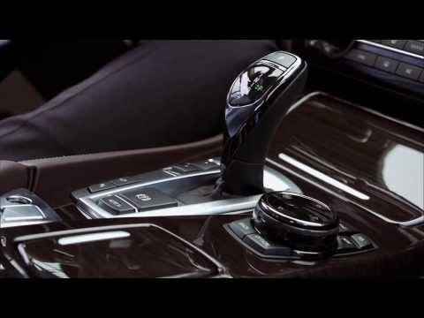 The new BMW 5 Series - BMW 530d Sedan Interior Review | AutoMotoTV