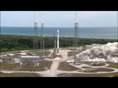 Atlas V rocket launches with GPS satellite
