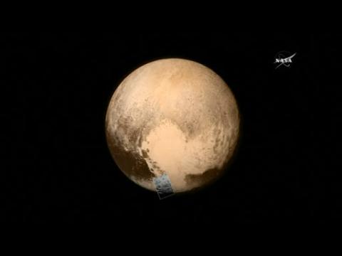 New Horizons probe reveals Pluto has ice mountains